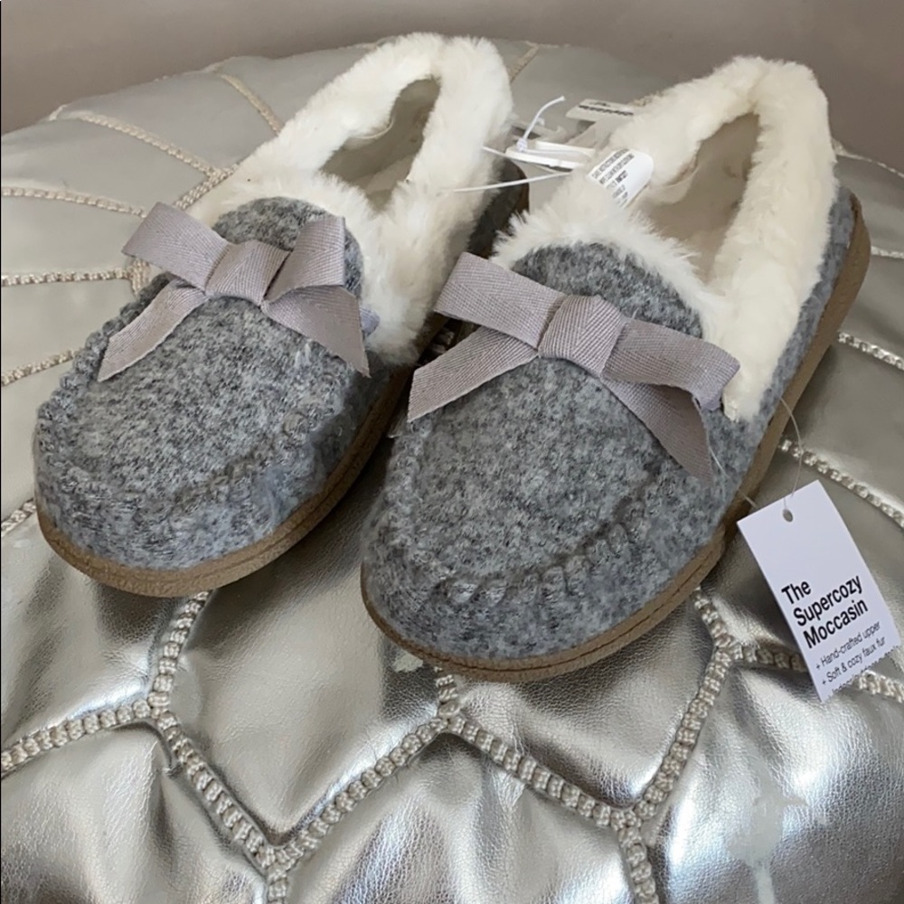 NWT 🌟 Sonoma Moccasin Faux Fur Slippers